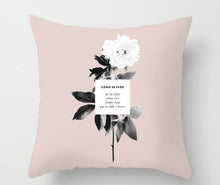 Load image into Gallery viewer, Geometric Lips Pillow Cover