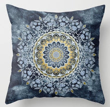 Load image into Gallery viewer, Bohemian Geometric Pillow Cover