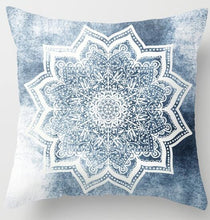 Load image into Gallery viewer, Bohemian Geometric Pillow Cover