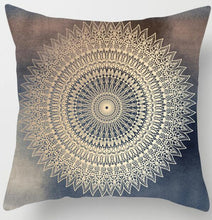 Load image into Gallery viewer, Bohemian Geometric Pillow Cover