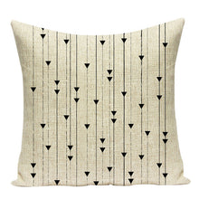 Load image into Gallery viewer, Green Pattern Geometry Pillow Cover